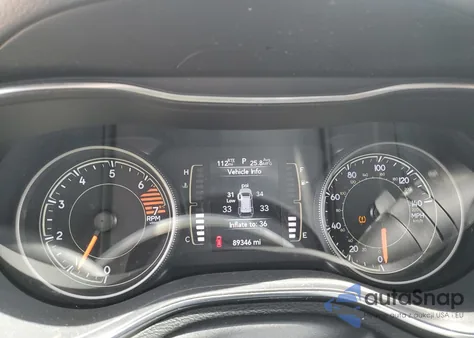 2020 Jeep Cherokee Latitude Plus z USA, uszkodzony, nr VIN 1C4PJMLB4LD564201